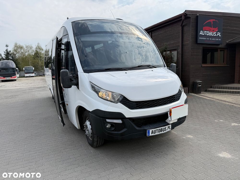 Iveco Rosero First - 2