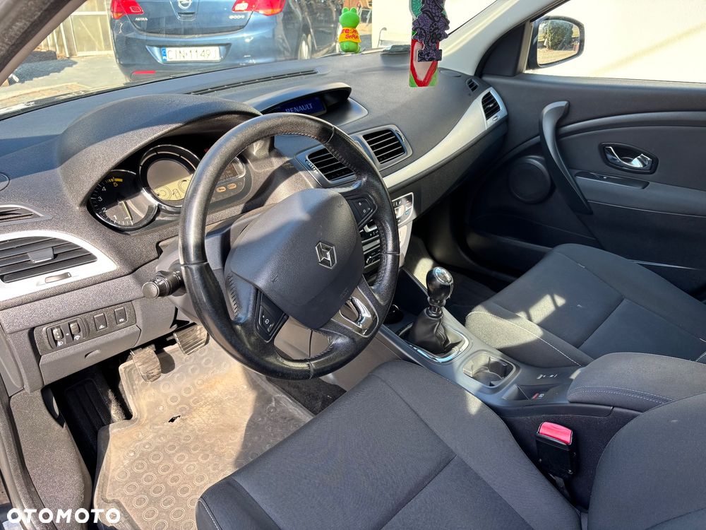 Renault Megane ENERGY dCi 130 Start & Stopp Bose Edition - 12