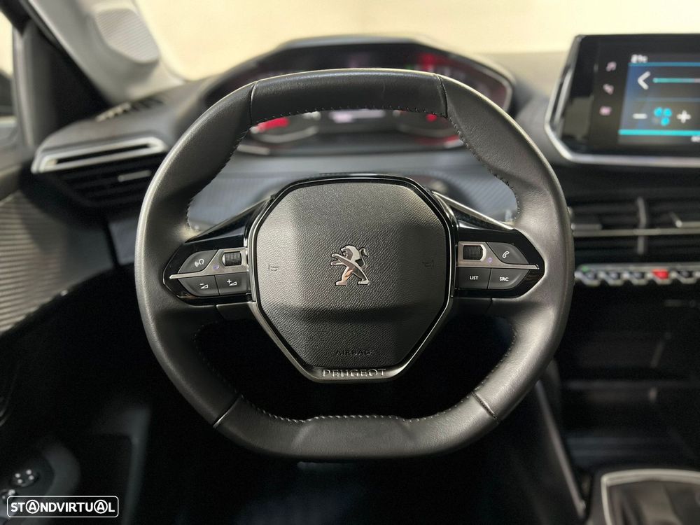 Peugeot 208 1.2 PureTech SE Style - 9