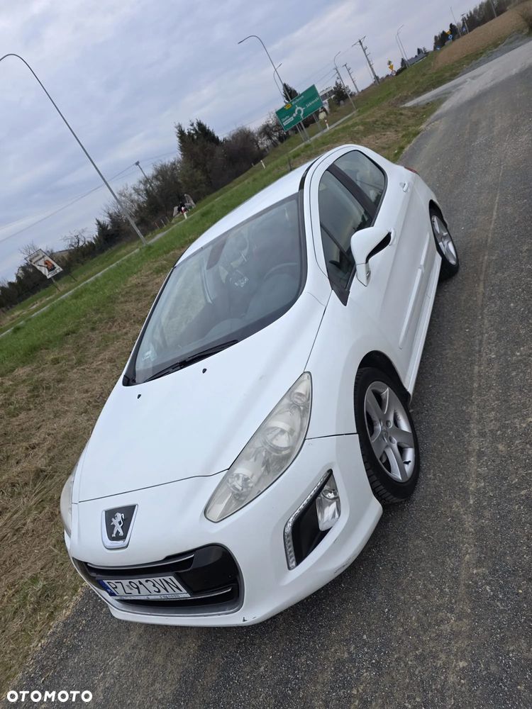 Peugeot 308 1.6 HDi Active - 8