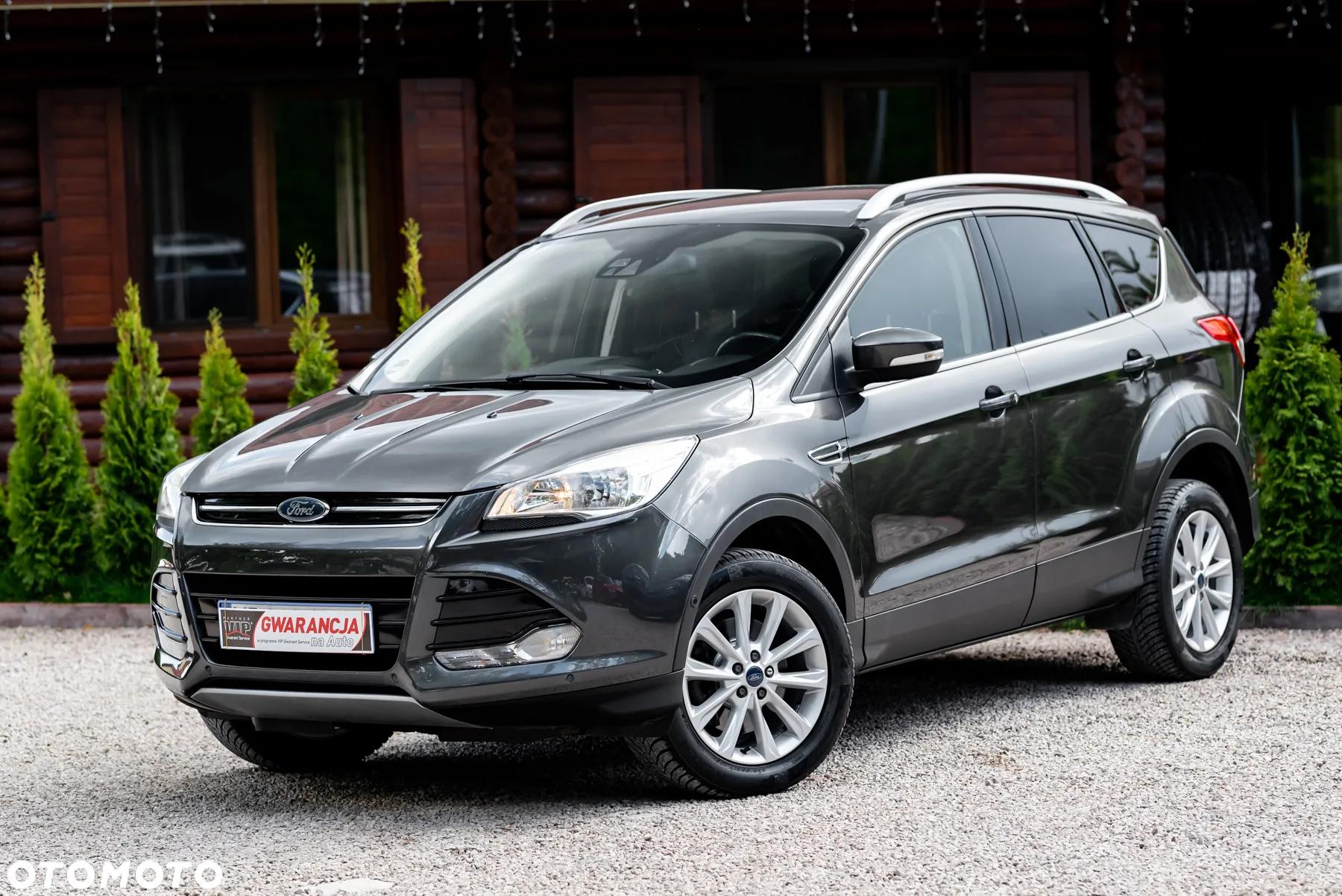 Ford Kuga - 2