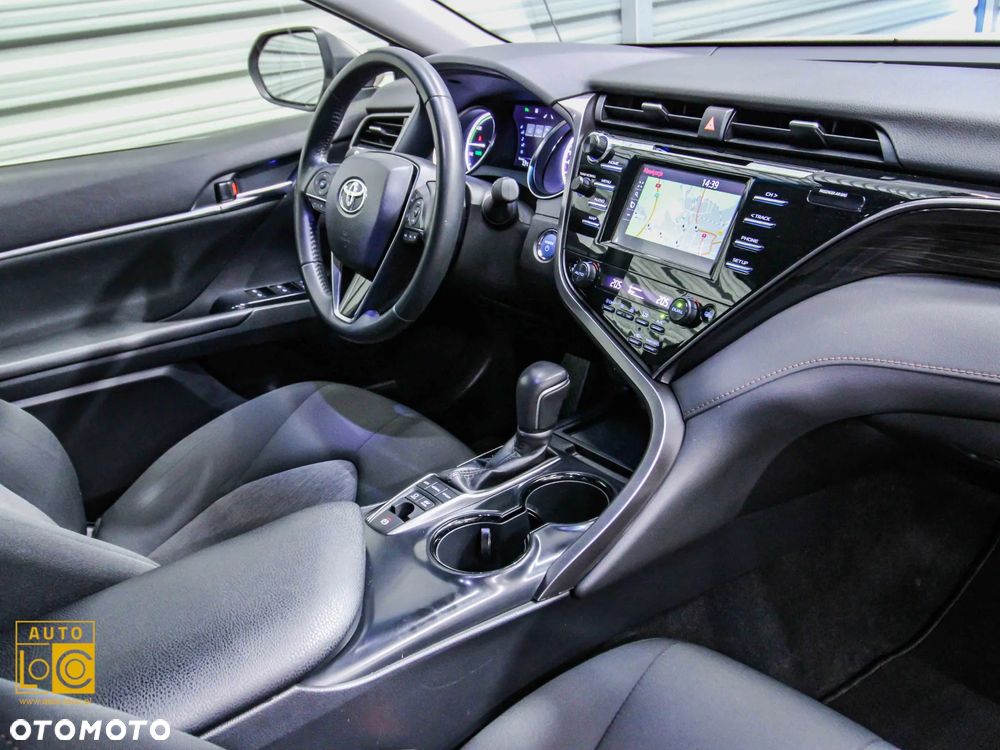 Toyota Camry 2.5 Hybrid Prestige CVT - 15