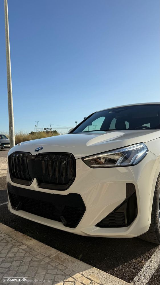 BMW iX1 xDrive30 Pack Desportivo M - 3