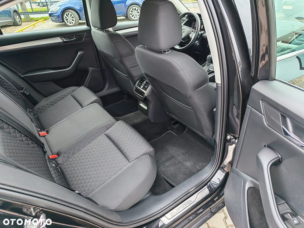 Skoda Superb 1.5 TSI Ambition DSG - 23