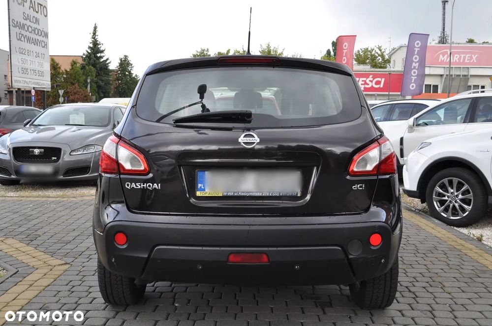 Nissan Qashqai - 10