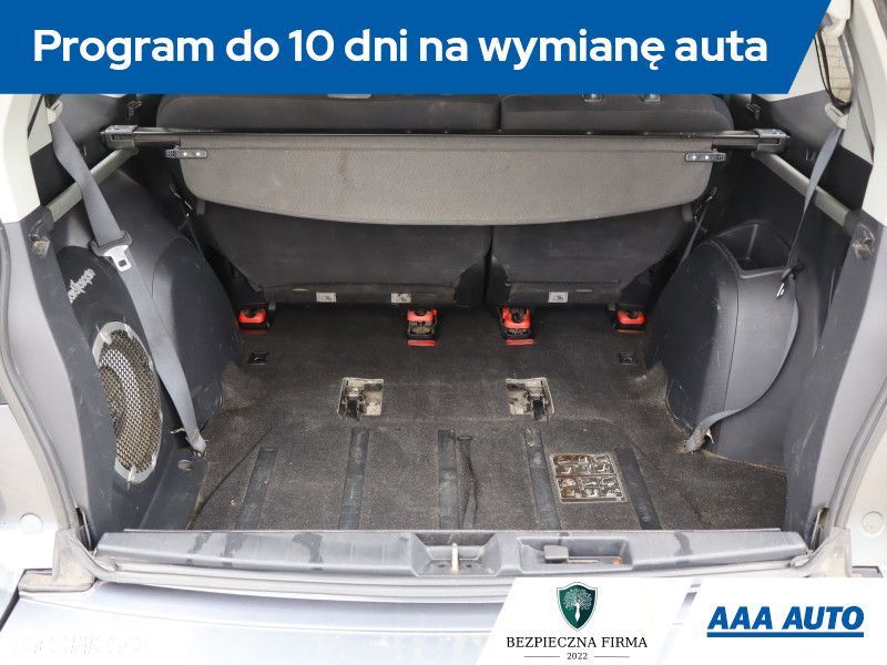 Mitsubishi Outlander - 20