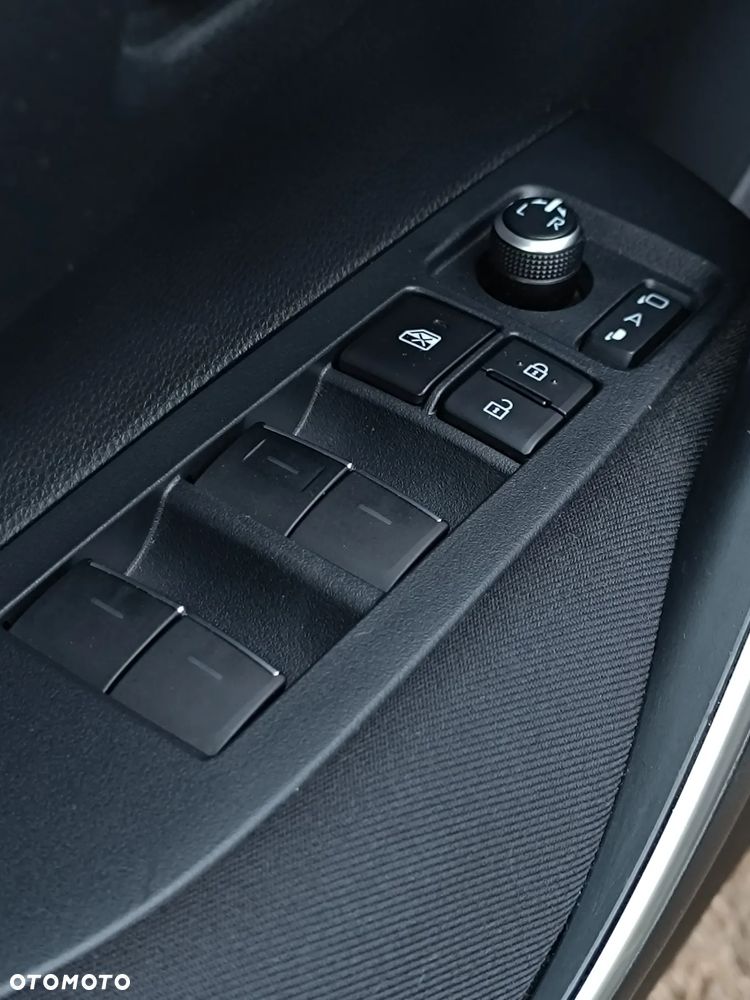 Toyota Corolla 1.6 Comfort - 9