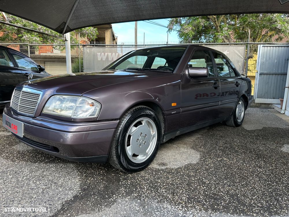 Mercedes-Benz C 180 Sport - 4