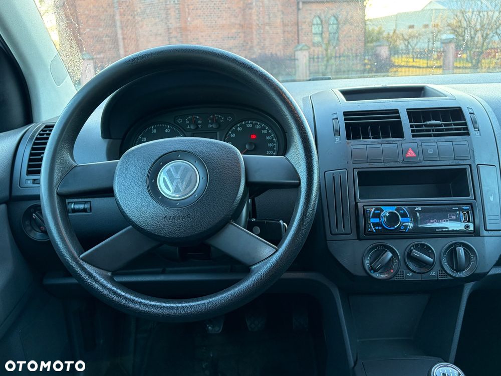 Volkswagen Polo 1.2 - 11