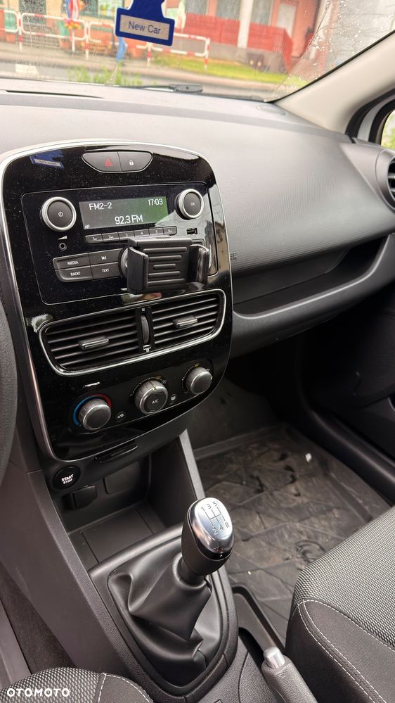 Renault Clio - 13