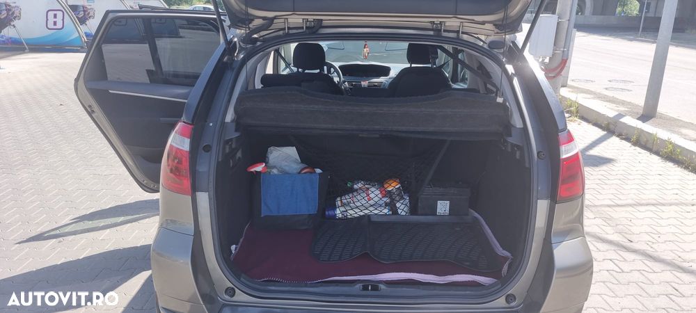 Citroën C4 Picasso 1.6 Hdi Seduction - 8