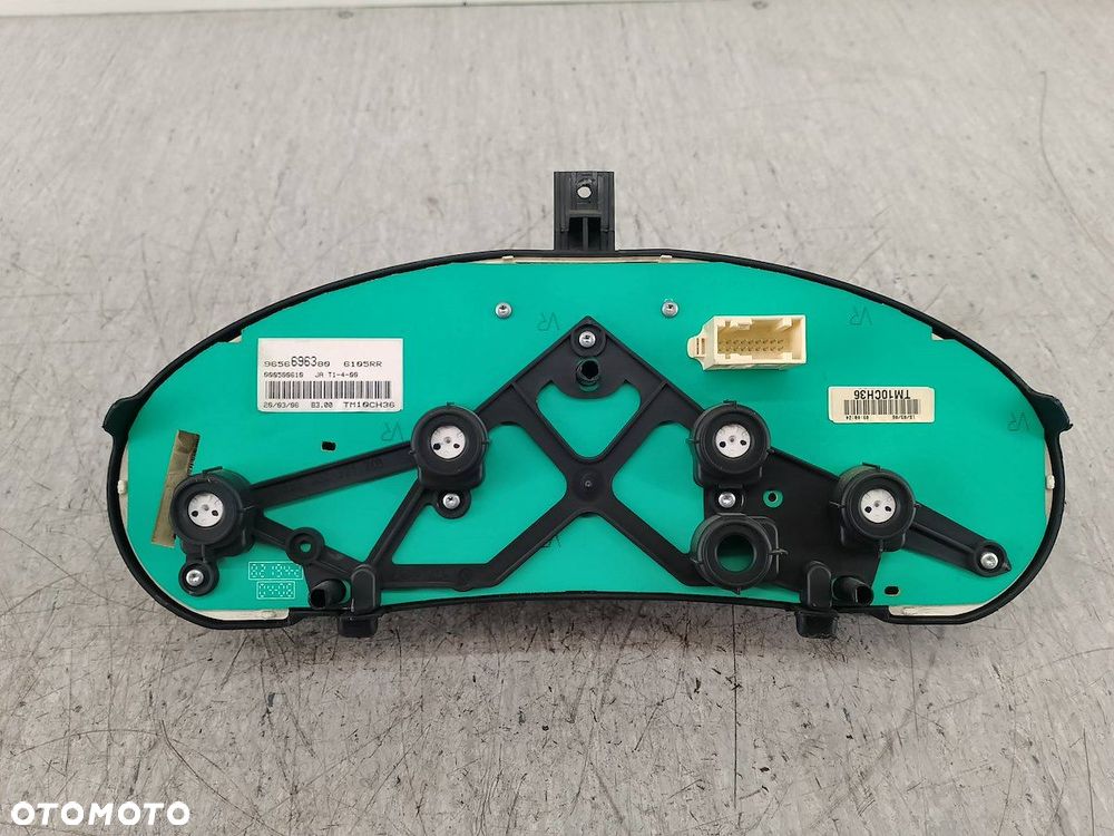 LICZNIK PEUGEOT 206 9656696380 1.4 8V - 4