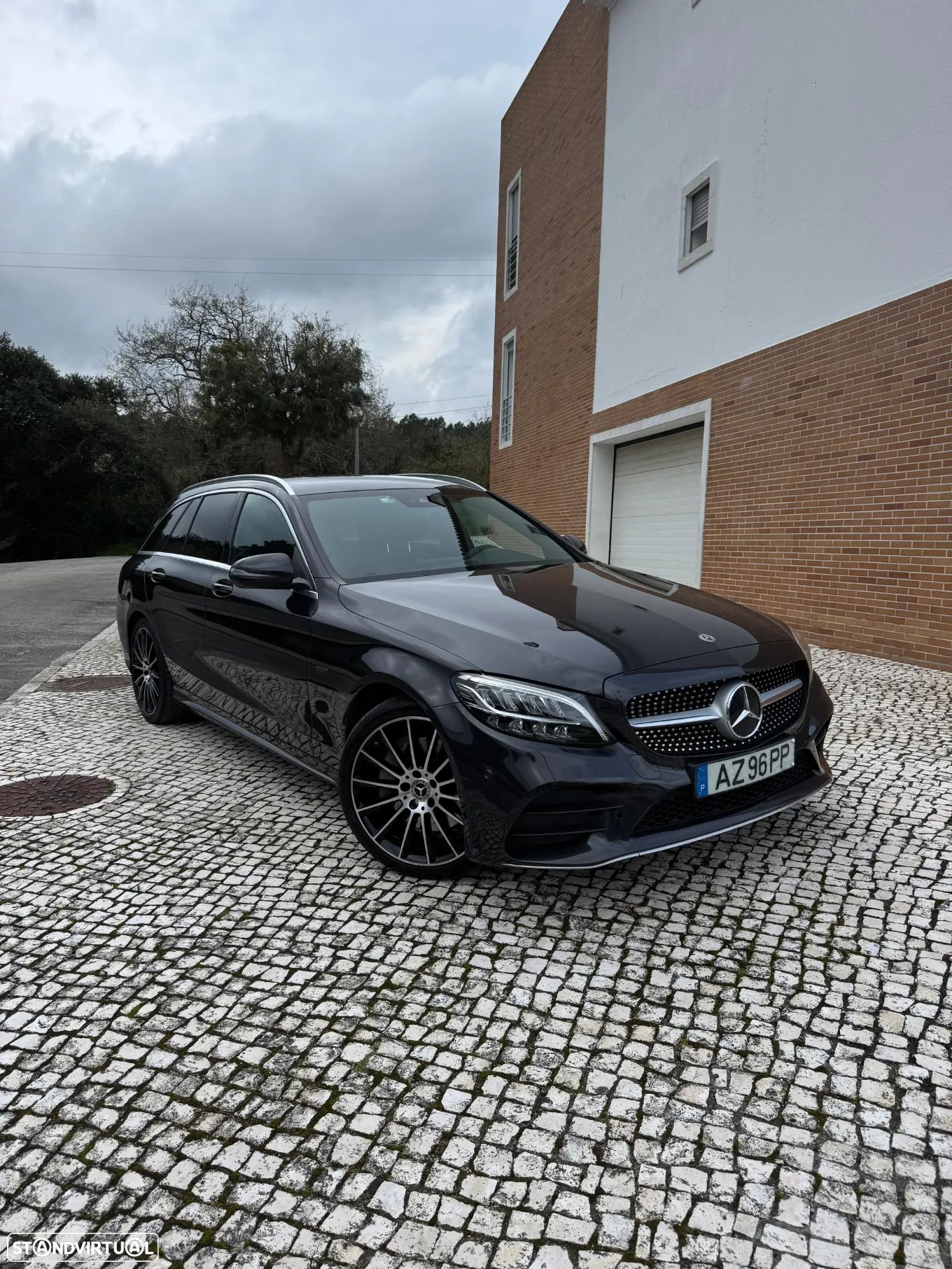 Mercedes-Benz C 300 BlueTEC Hybrid AMG Line - 1