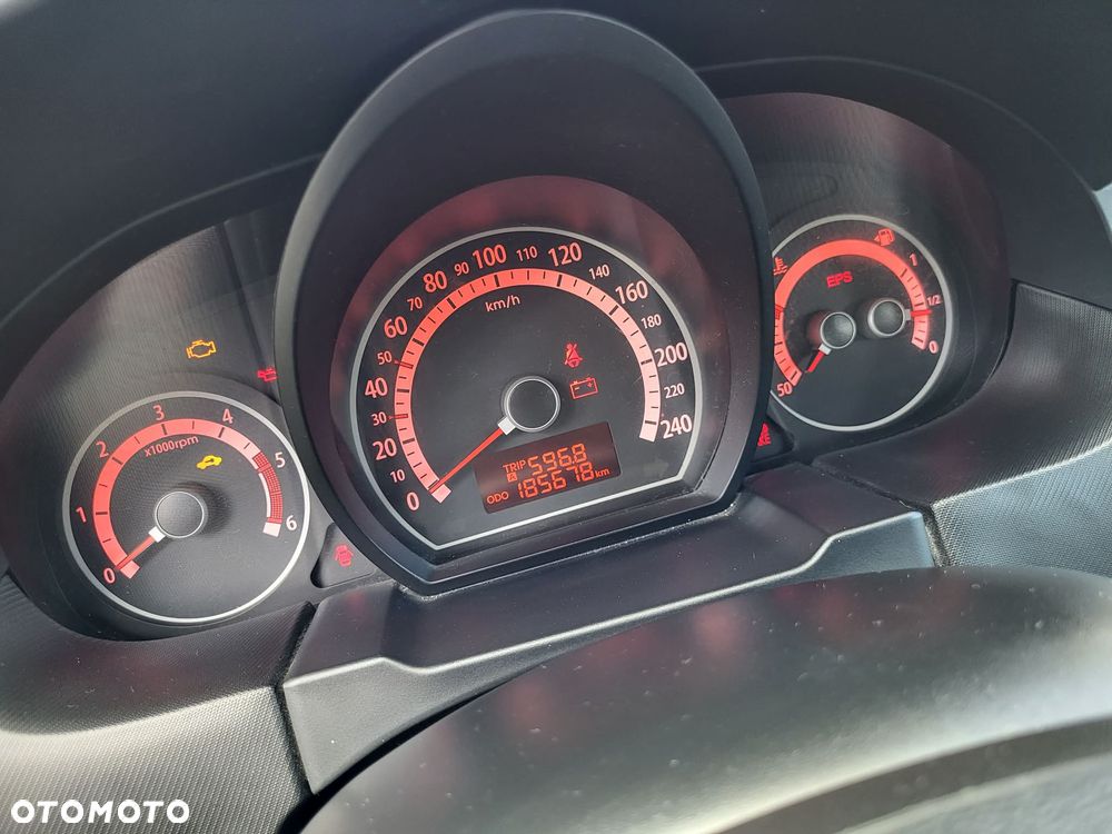 Kia Ceed - 15