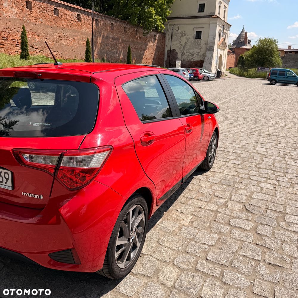 Toyota Yaris - 4