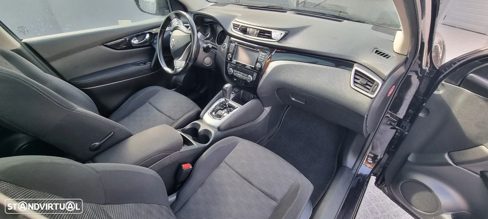 Nissan Qashqai 1.6 dCi Acenta Connect Xtronic - 8