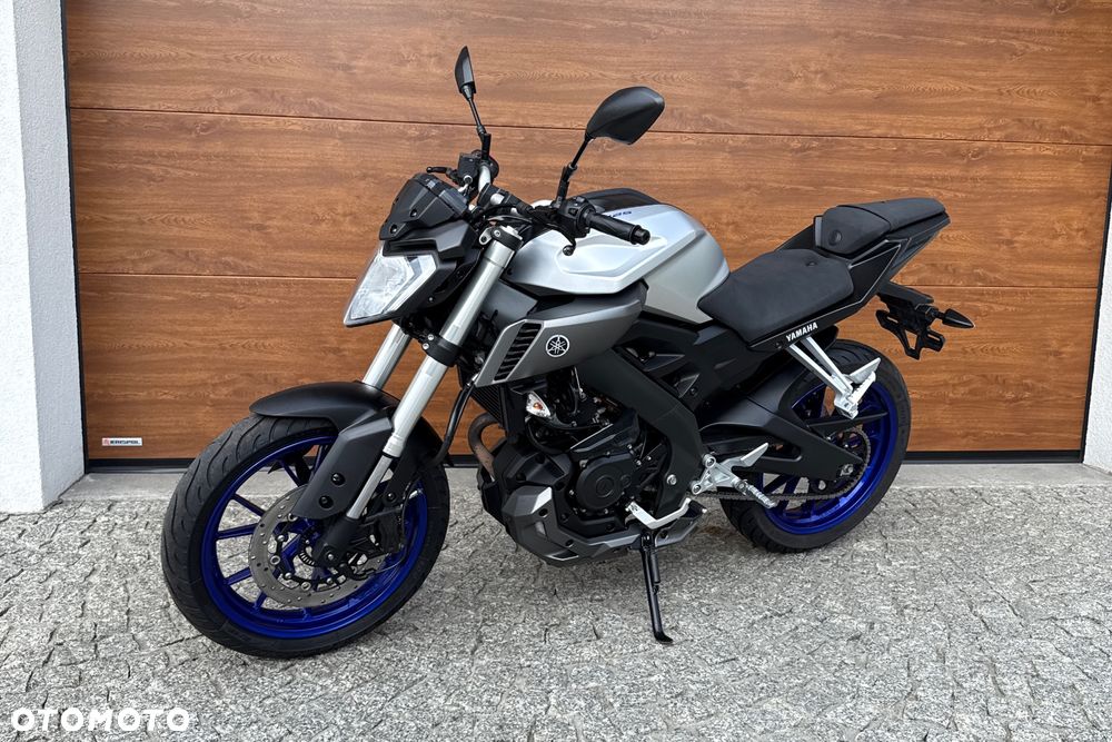 Yamaha MT - 21