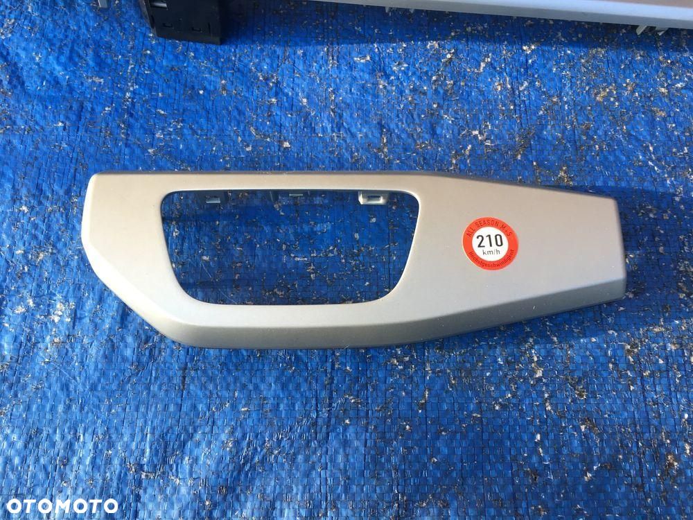 Audi A4 B9 Lift Liswy Ozdobne Listwa Dekory Dekor Drzwi Konsoli NP5 2023r - 6