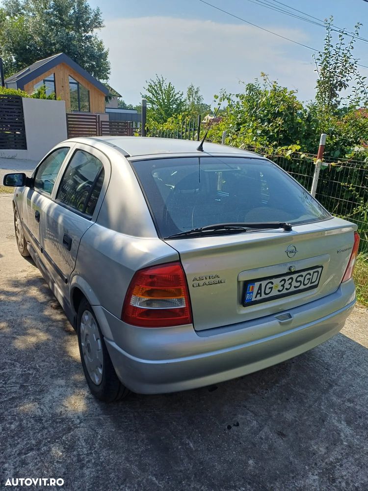Opel Astra 1.4i Enjoy - 2