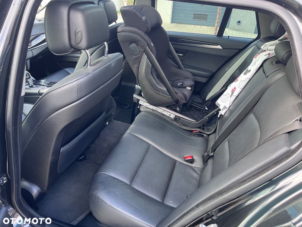 BMW Seria 5 - 12