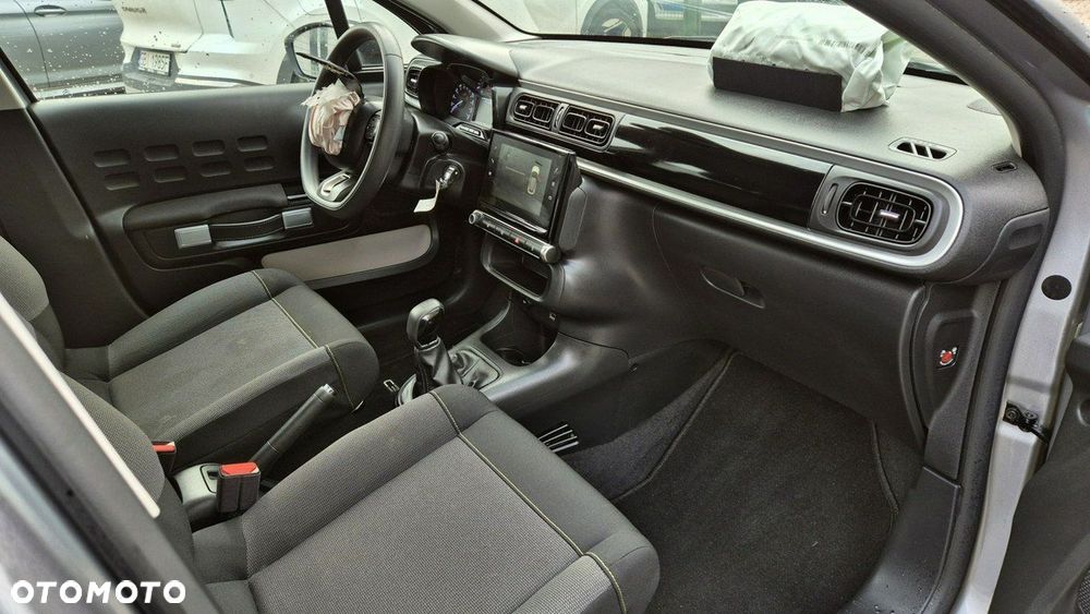 Citroën C3 Pure Tech 82 FEEL - 11