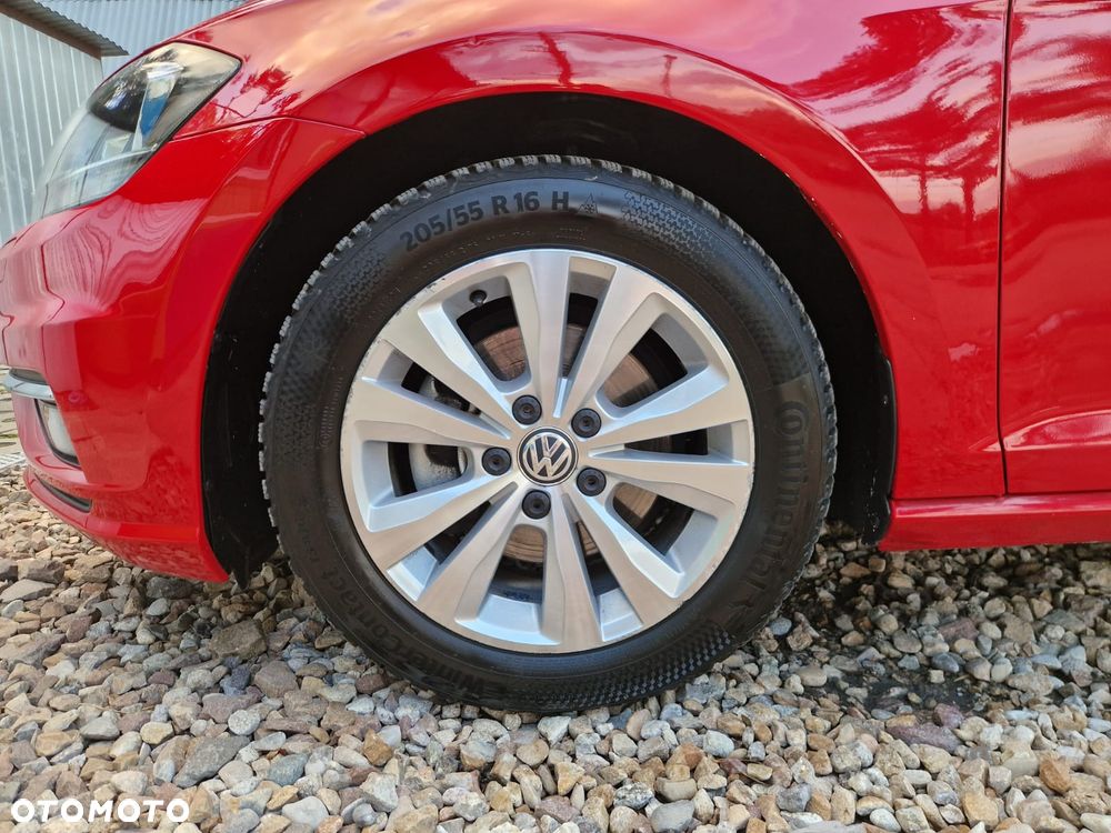 Volkswagen Golf - 26