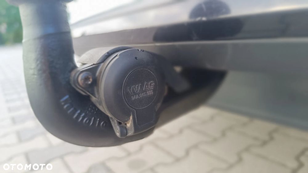 Volkswagen Passat 2.0 TDI Highline DSG - 17