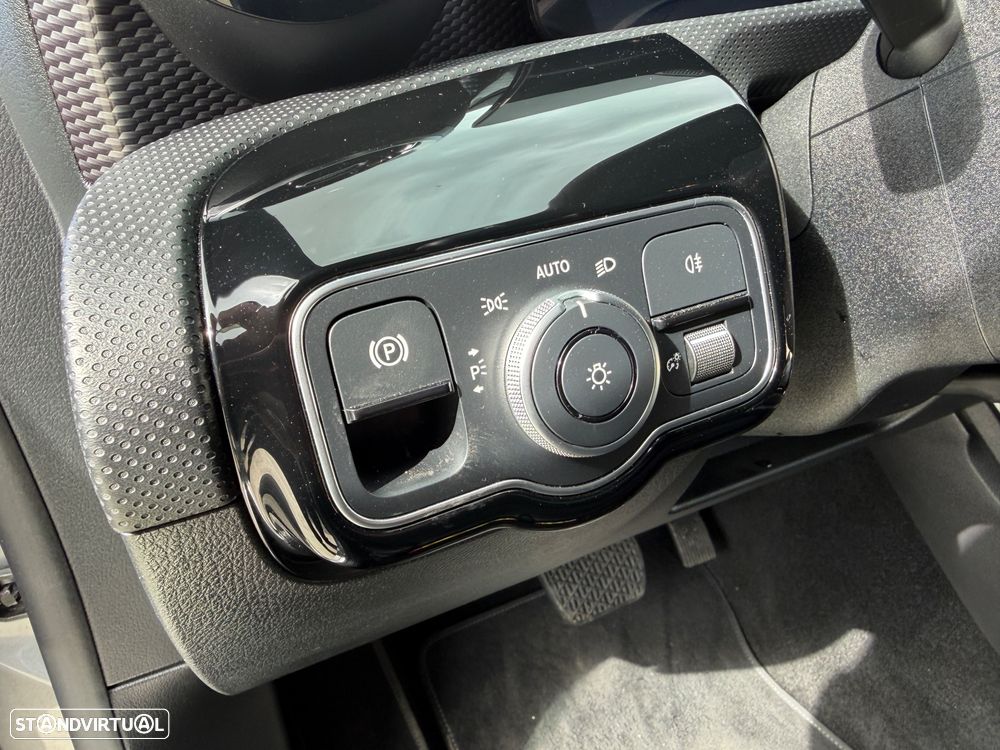 Mercedes-Benz CLA 250 e 8G-DCT Progressive Line Advanced - 12