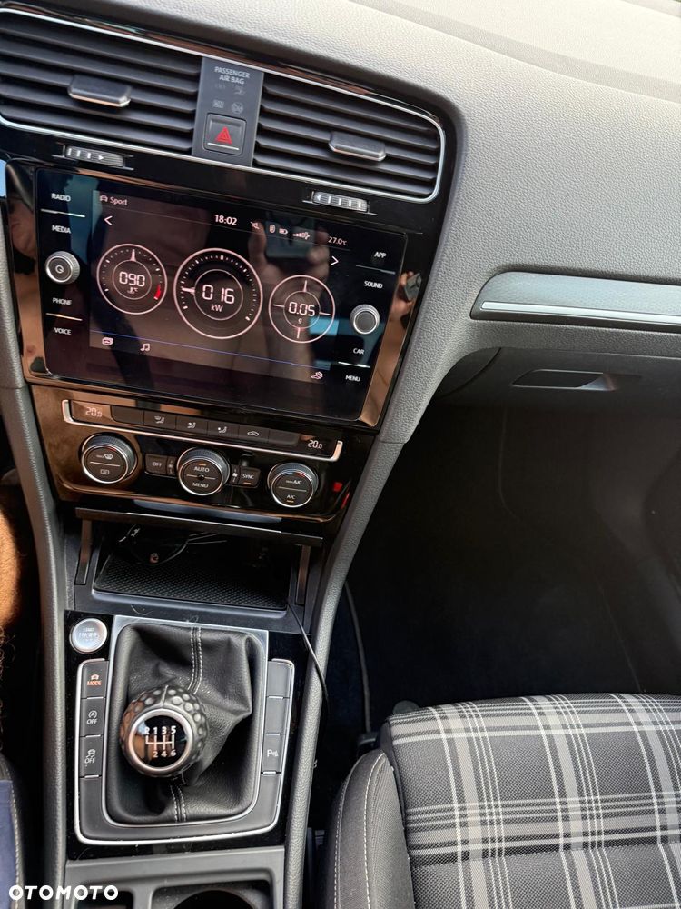 Volkswagen Golf VII 2.0 TDI BMT GTD - 9