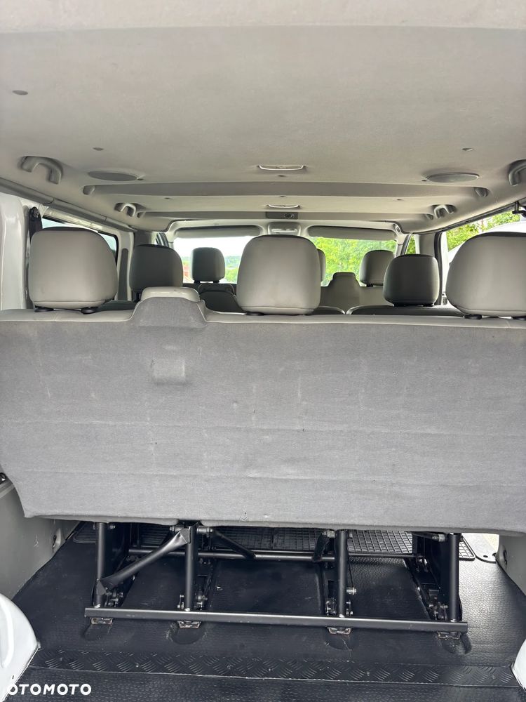 Opel Vivaro - 30