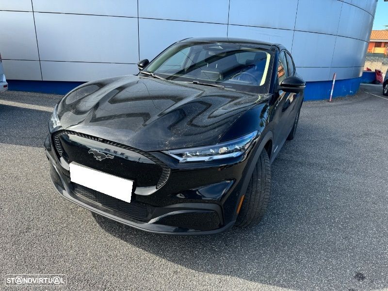 Ford Mustang Mach-E - 1