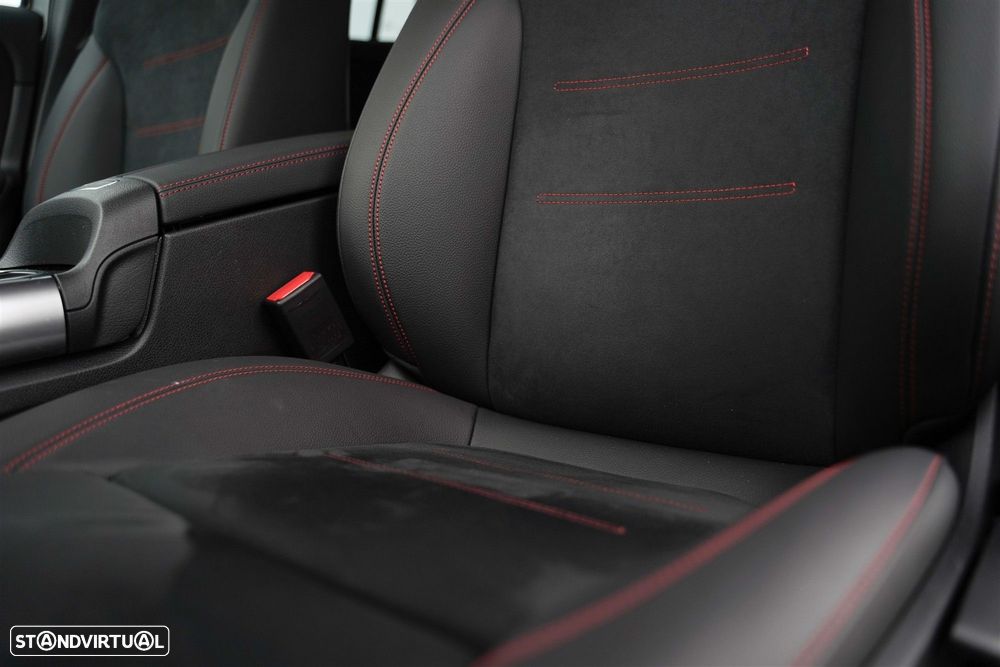 Mercedes-Benz EQA 250+ AMG Line - 33