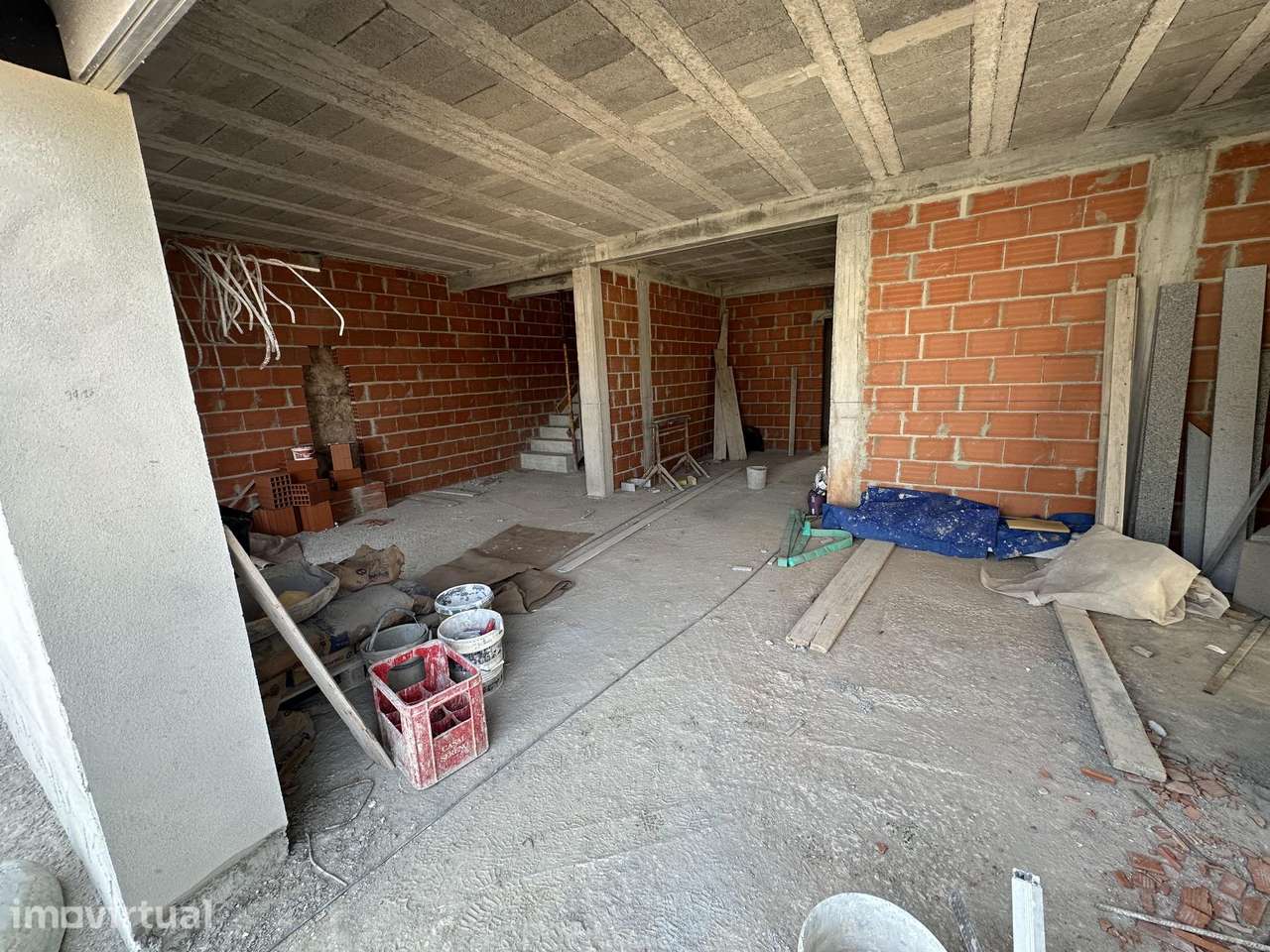 Moradia T4+1 Isolada de Arquitetura Moderna - Grande imagem: 4/23