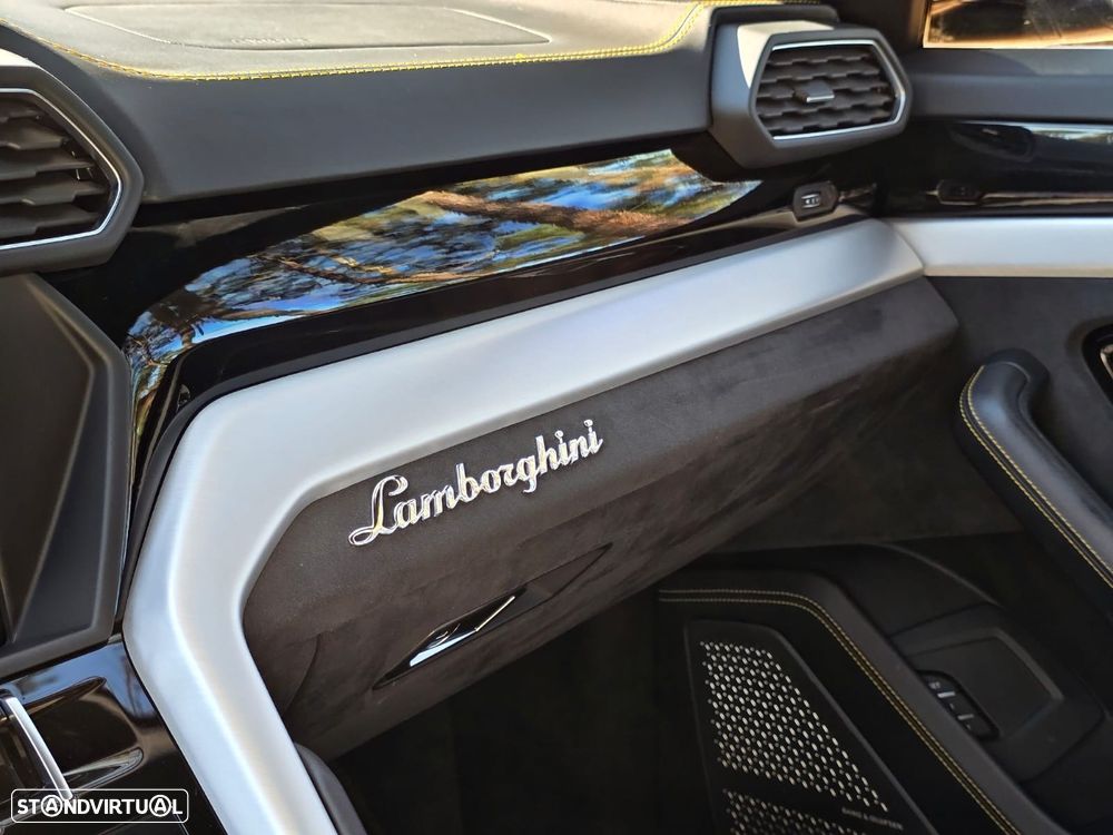 Lamborghini Urus 4.0 V8 - 23