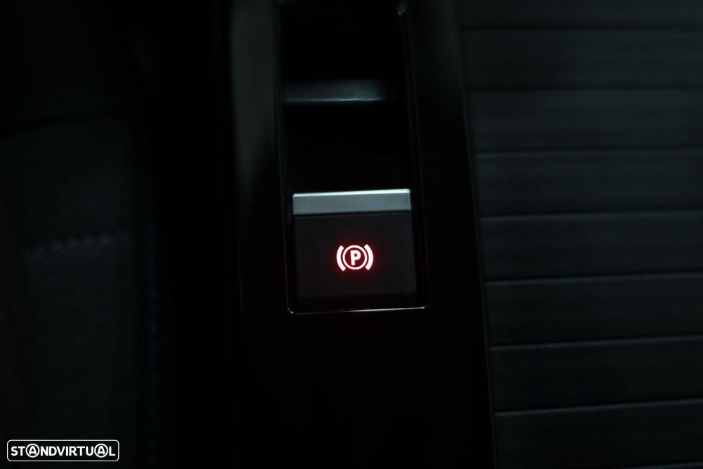 Citroën e-C4 50 kWh Plus - 17