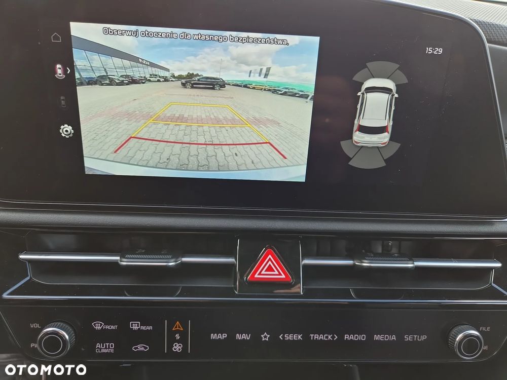 Kia Niro 1.6 GDI Hybrid Business Line - 20