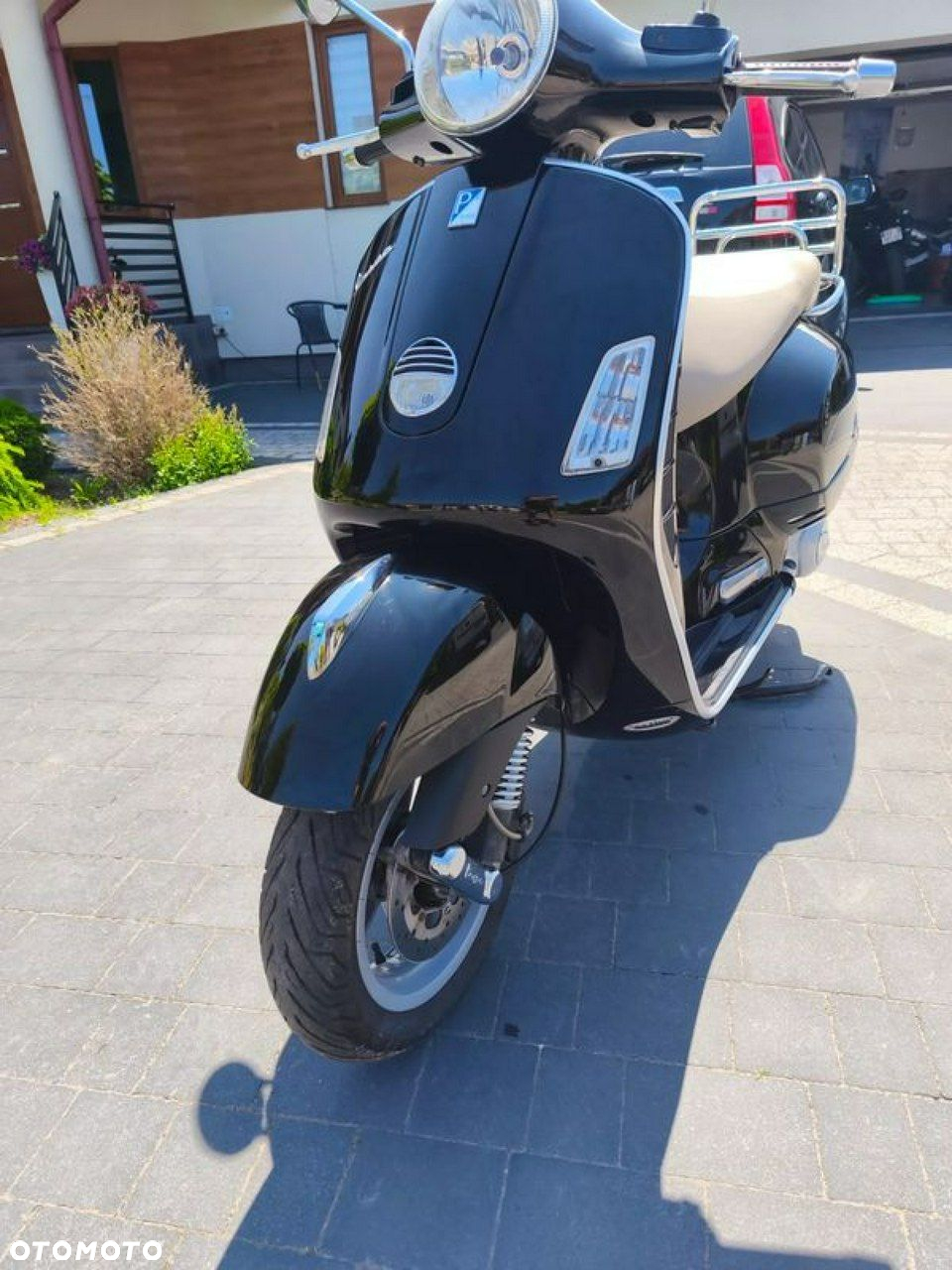 Vespa GTS - 8
