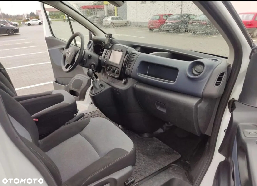 Opel VIVARO - 13