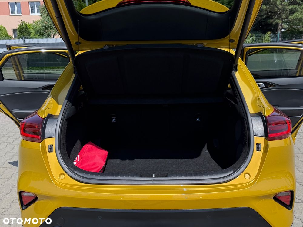 Kia XCeed 1.5 T-GDI Prestige Line DCT - 39