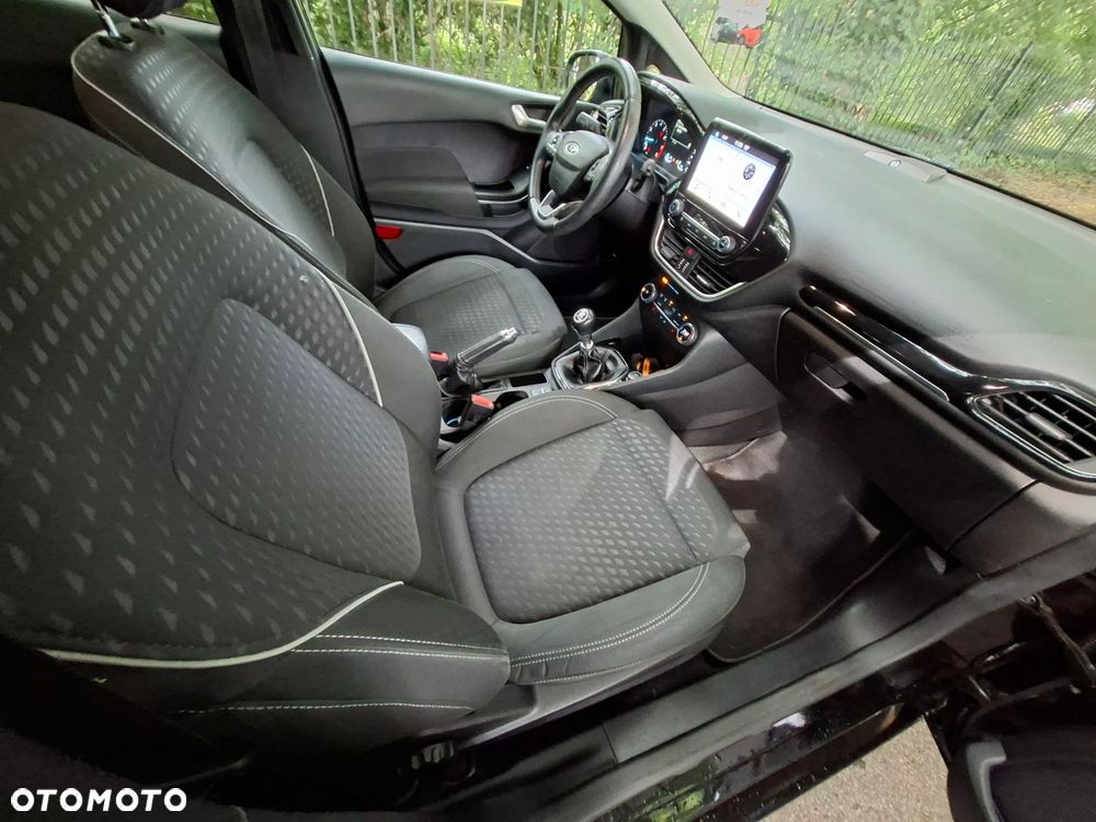 Ford Fiesta 1.0 EcoBoost S&S TITANIUM - 14