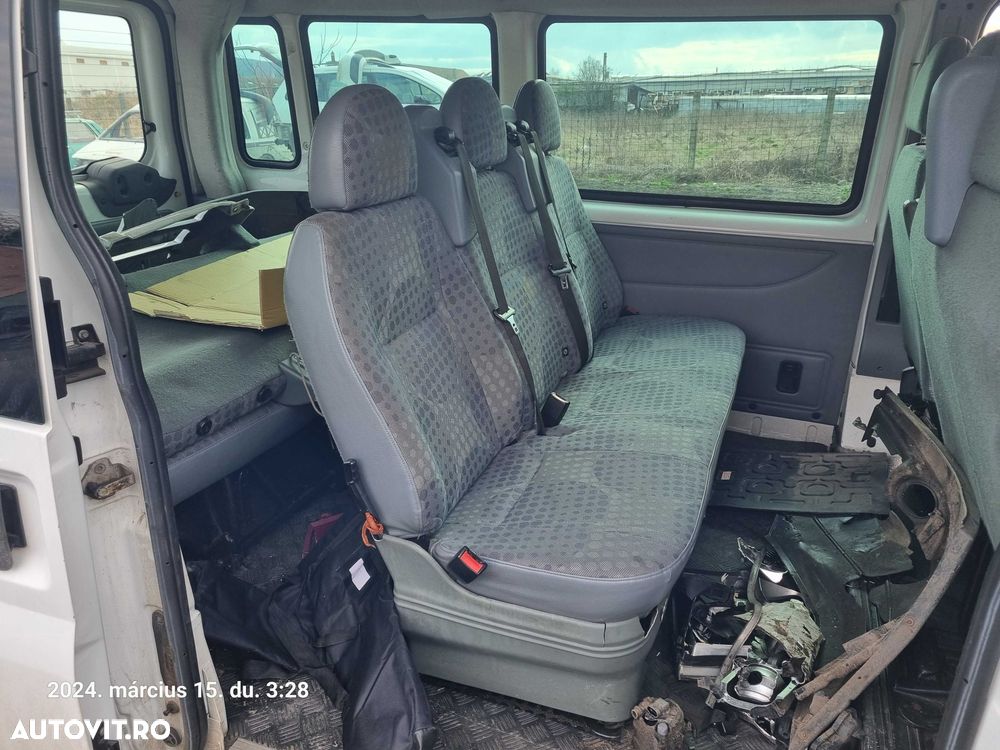 Dezmembram Ford Transit 2.2 TDCI 2011 - 5