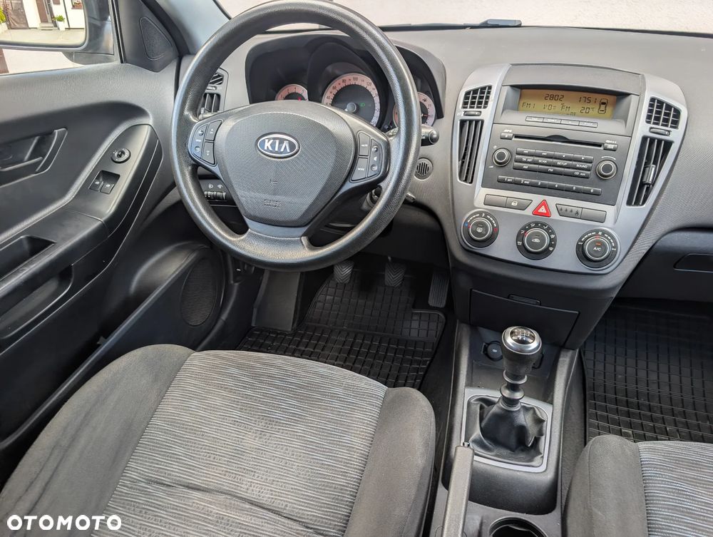 Kia Ceed 2.0 Optimum - 22