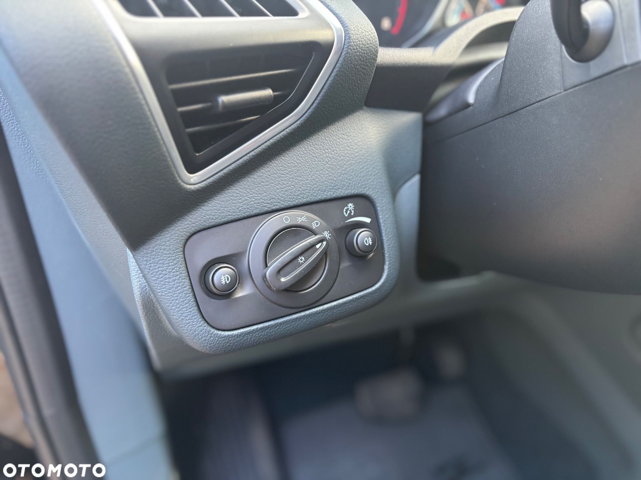 Ford Grand C-MAX 2.0 TDCi Titanium - 14