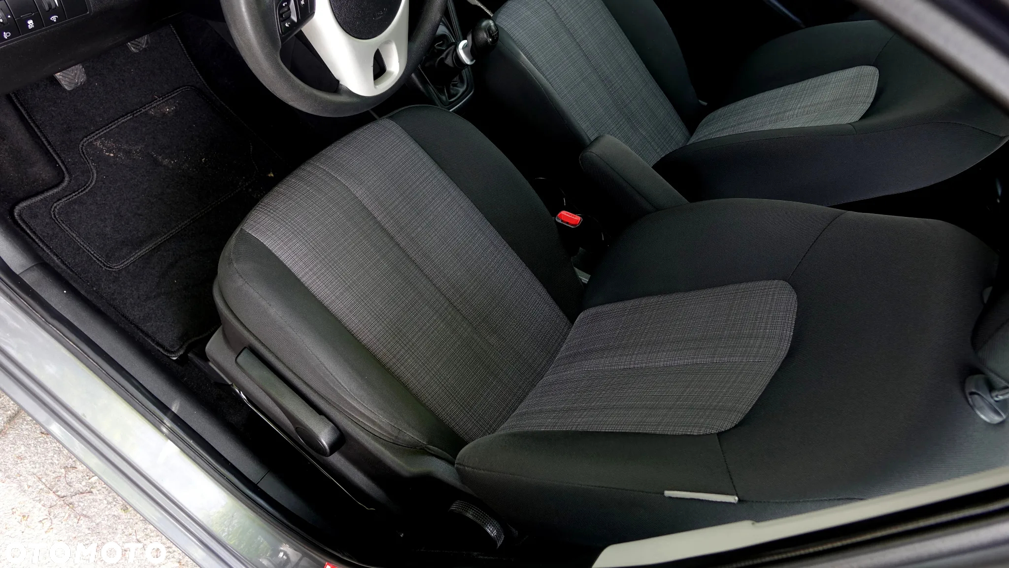 Kia Venga 1.6 L - 4