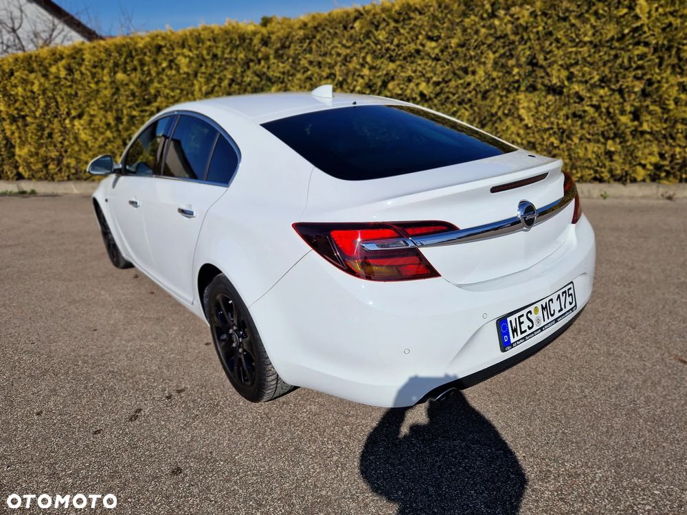 Opel Insignia - 12