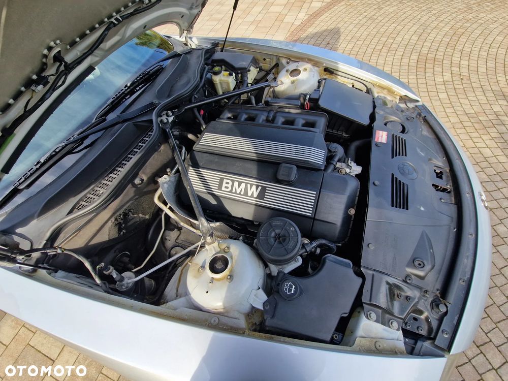 BMW Z4 2.5i - 20