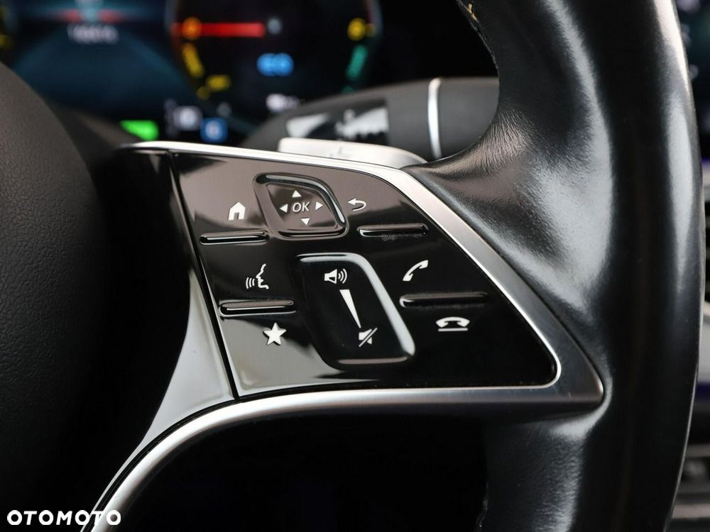 Mercedes-Benz Klasa E 300 de Avantgarde - 35