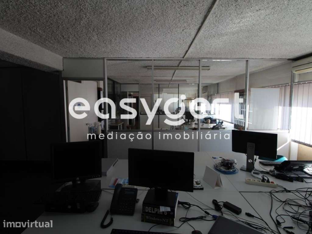 Espaço comercial 600m2 Zona do Calhabé - Grande imagem: 4/12