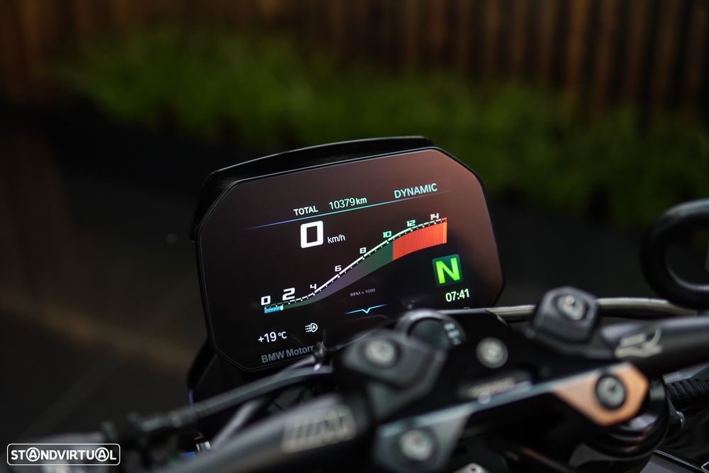 BMW M 1000 R M MOTORSPORT - 39