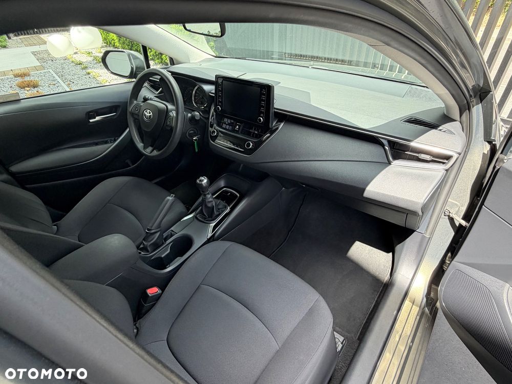 Toyota Corolla 1.5 Active - 21